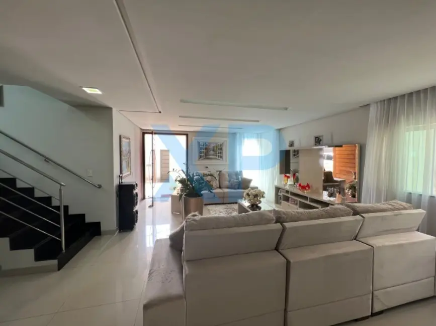 Casa com 5 quartos à venda, 330m2 em Santa Tereza, Divinopolis - MG - imagem 4 Foto 4 de Casa com 5 quartos à venda, 330m2 em Santa Tereza, Divinopolis - MG