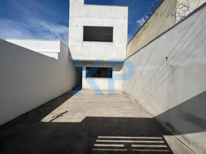 Foto 4 de Casa com 3 quartos à venda, 132m2 em São Roque, Divinopolis - MG