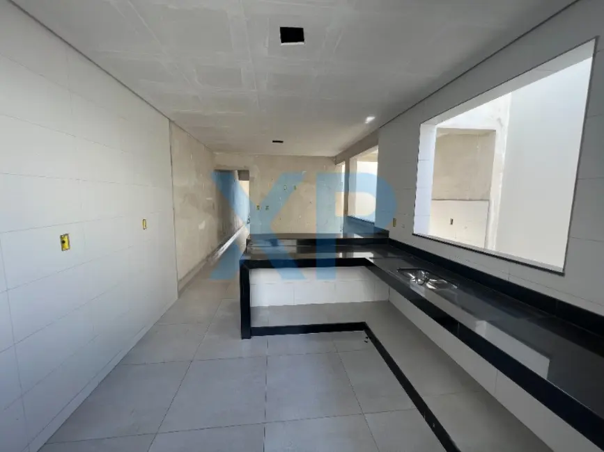 Foto 1 de Casa com 3 quartos à venda, 132m2 em São Roque, Divinopolis - MG