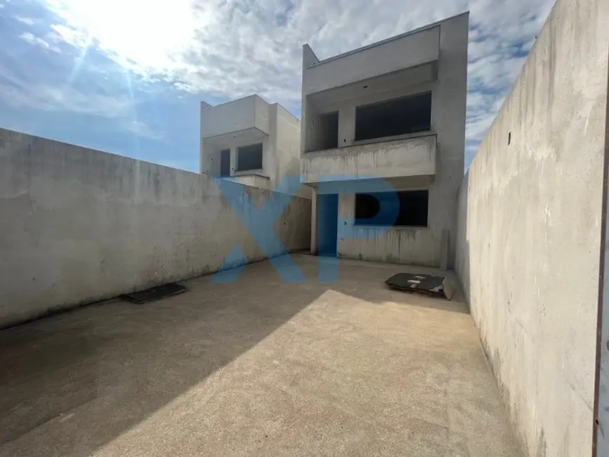 Foto 2 de Casa com 3 quartos à venda, 150m2 em São Roque, Divinopolis - MG