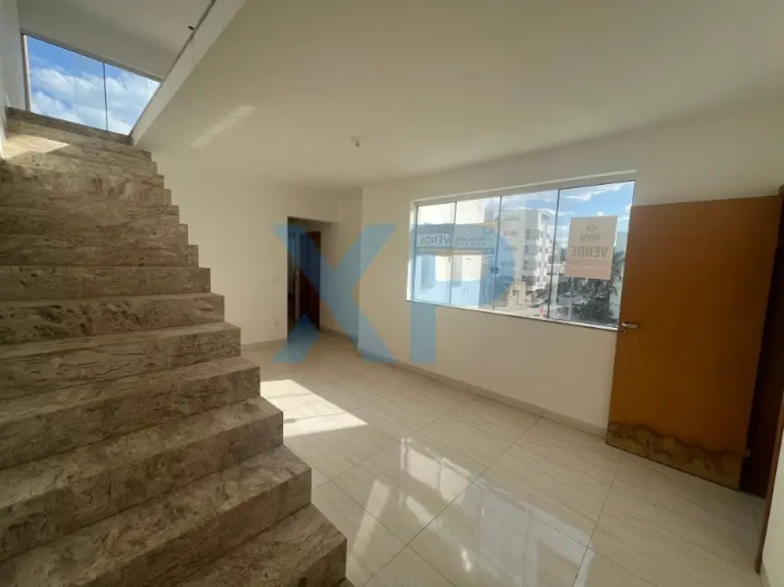 Foto 3 de Apartamento com 4 quartos à venda, 210m2 em Sidil, Divinopolis - MG