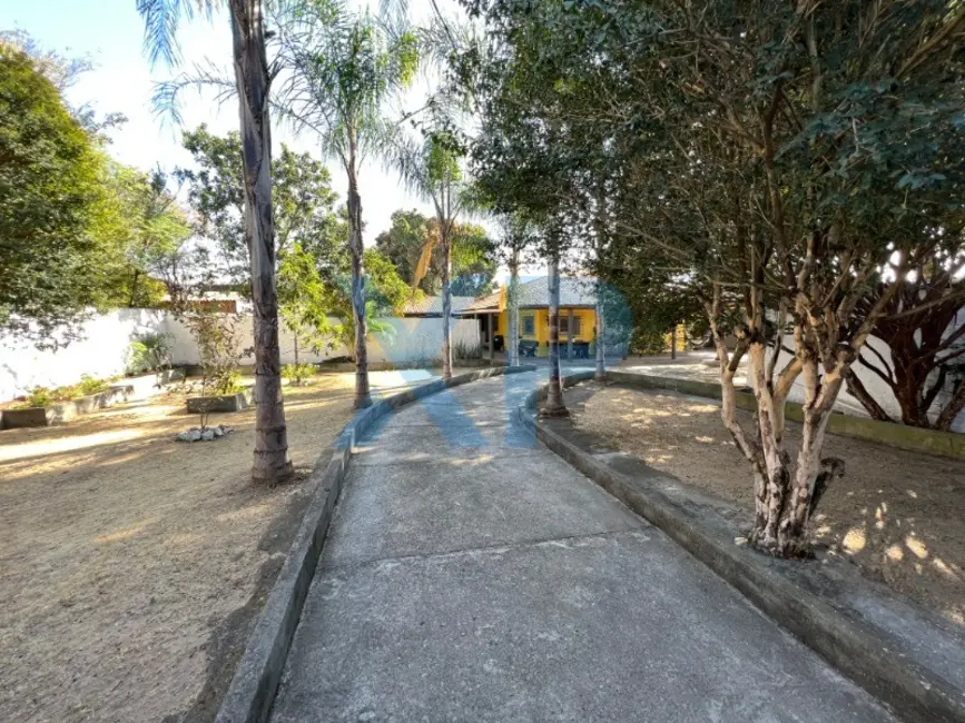 Foto 2 de Casa com 4 quartos à venda, 250m2 em Jardim Candelária, Divinopolis - MG