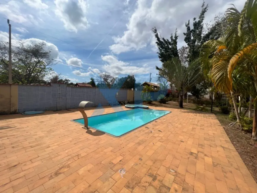 Foto 6 de Chácara com 4 quartos à venda, 120m2 em Sao Sebastiao Do Oeste - MG