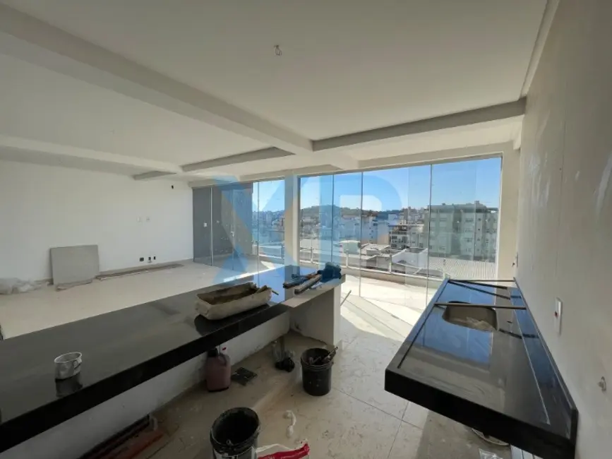 Apartamento com 3 quartos à venda, 210m2 em Santo Antônio, Divinopolis - MG - imagem 3 Foto 3 de Apartamento com 3 quartos à venda, 210m2 em Santo Antônio, Divinopolis - MG