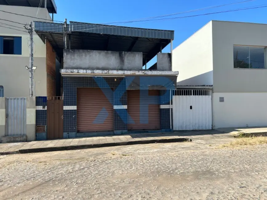 Foto 1 de Loja com 3 quartos à venda, 120m2 em Levindo Paula Pereira, Divinopolis - MG