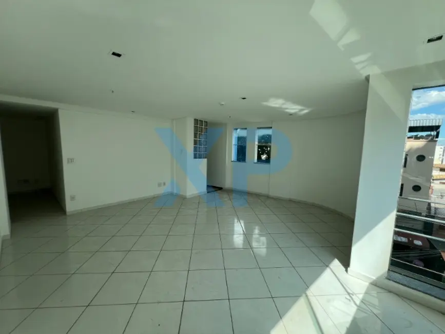 Sala Comercial à venda, 43m2 em Centro, Divinopolis - MG - imagem 4 Foto 4 de Sala Comercial à venda, 43m2 em Centro, Divinopolis - MG