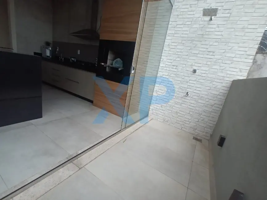 Foto 9 de Casa com 3 quartos à venda, 250m2 em Santa Marta, Divinopolis - MG
