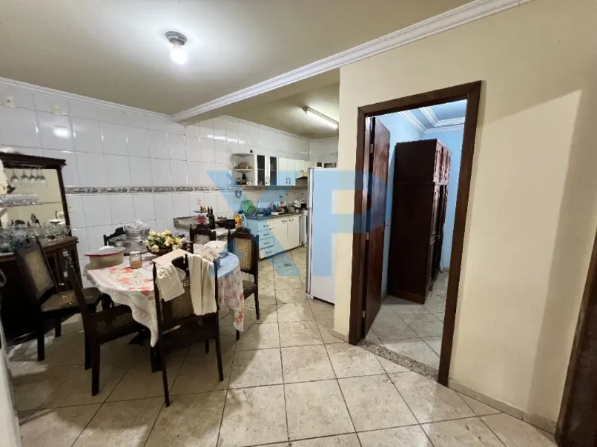 Foto 9 de Apartamento com 3 quartos à venda, 94m2 em São José, Divinopolis - MG