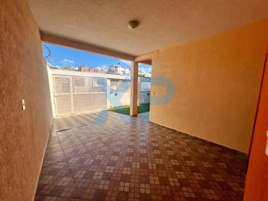 Foto 6 de Casa com 3 quartos à venda, 170m2 em Jardim Alterosa, Divinopolis - MG