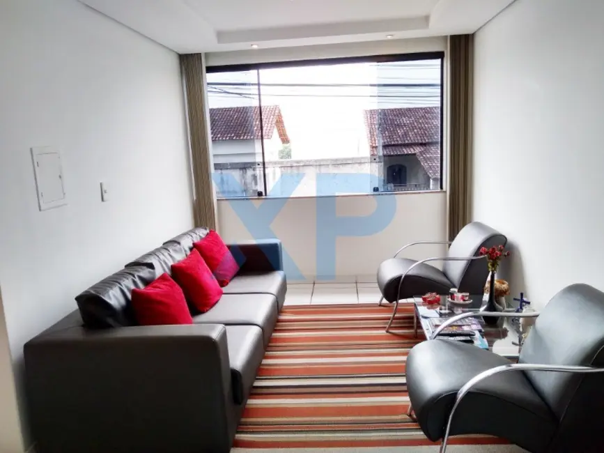 Casa com 4 quartos à venda, 318m2 em Levindo Paula Pereira, Divinopolis - MG - imagem 8 Foto 8 de Casa com 4 quartos à venda, 318m2 em Levindo Paula Pereira, Divinopolis - MG