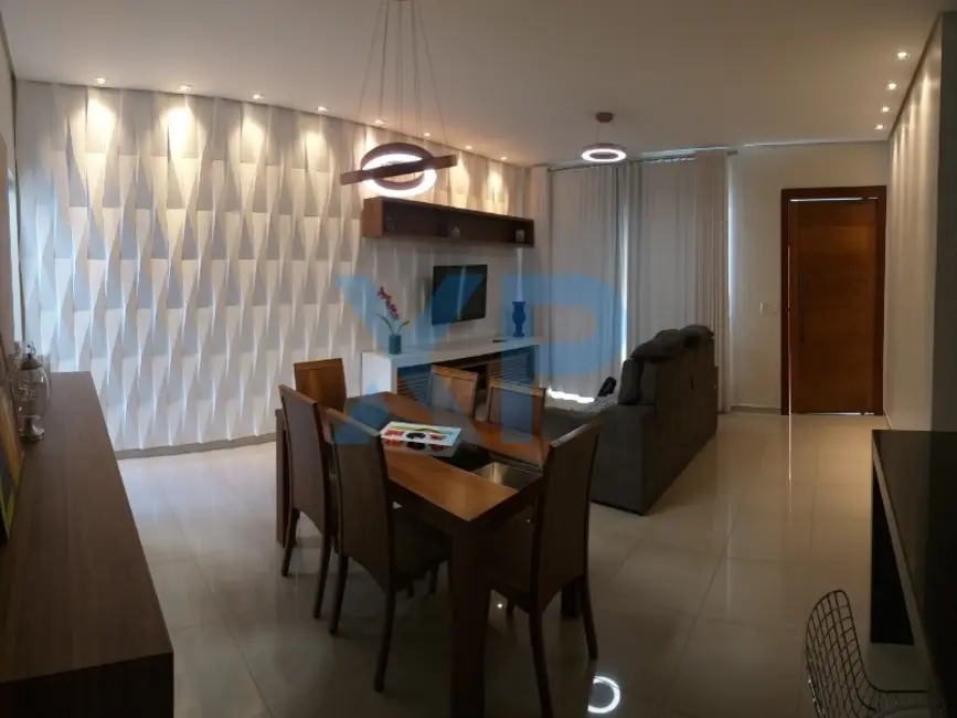 Foto 4 de Casa com 3 quartos à venda, 270m2 em Belvedere, Divinopolis - MG