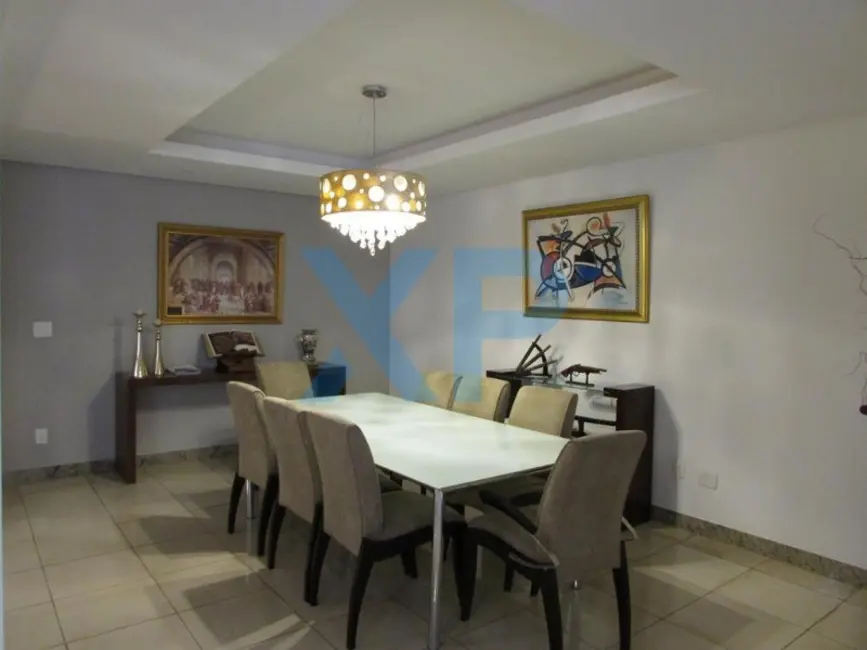 Casa com 4 quartos à venda, 580m2 em São Sebastião, Divinopolis - MG - imagem 3 Foto 3 de Casa com 4 quartos à venda, 580m2 em São Sebastião, Divinopolis - MG