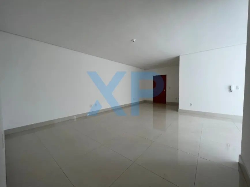 Apartamento com 3 quartos à venda, 205m2 em Sidil, Divinopolis - MG - imagem 5 Foto 5 de Apartamento com 3 quartos à venda, 205m2 em Sidil, Divinopolis - MG