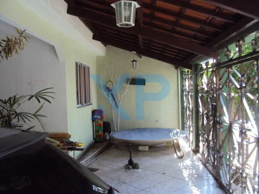 Foto 1 de Casa com 3 quartos à venda, 290m2 em Bom Pastor, Divinopolis - MG