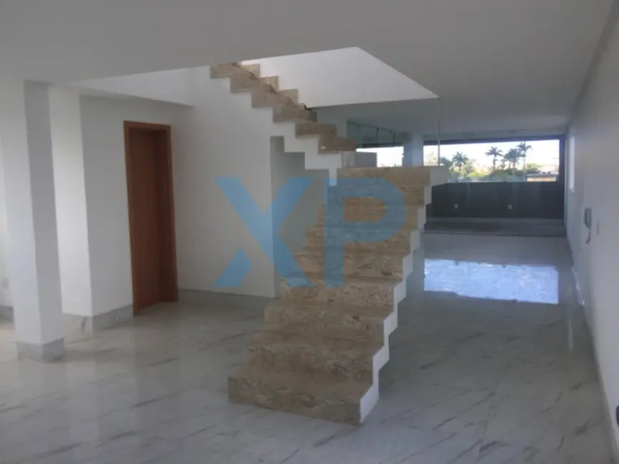 Apartamento com 3 quartos à venda, 228m2 em Esplanada, Divinopolis - MG - imagem 3 Foto 3 de Apartamento com 3 quartos à venda, 228m2 em Esplanada, Divinopolis - MG