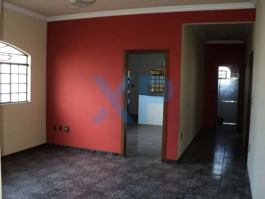 Apartamento com 4 quartos à venda, 110m2 em Planalto, Divinopolis - MG - imagem 8 Foto 8 de Apartamento com 4 quartos à venda, 110m2 em Planalto, Divinopolis - MG