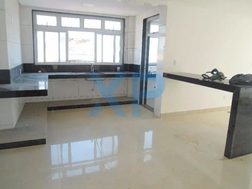 Foto 9 de Apartamento com 3 quartos à venda, 210m2 em Esplanada, Divinopolis - MG