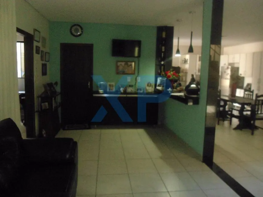 Casa com 3 quartos à venda, 230m2 em Bom Pastor, Divinopolis - MG - imagem 5 Foto 5 de Casa com 3 quartos à venda, 230m2 em Bom Pastor, Divinopolis - MG