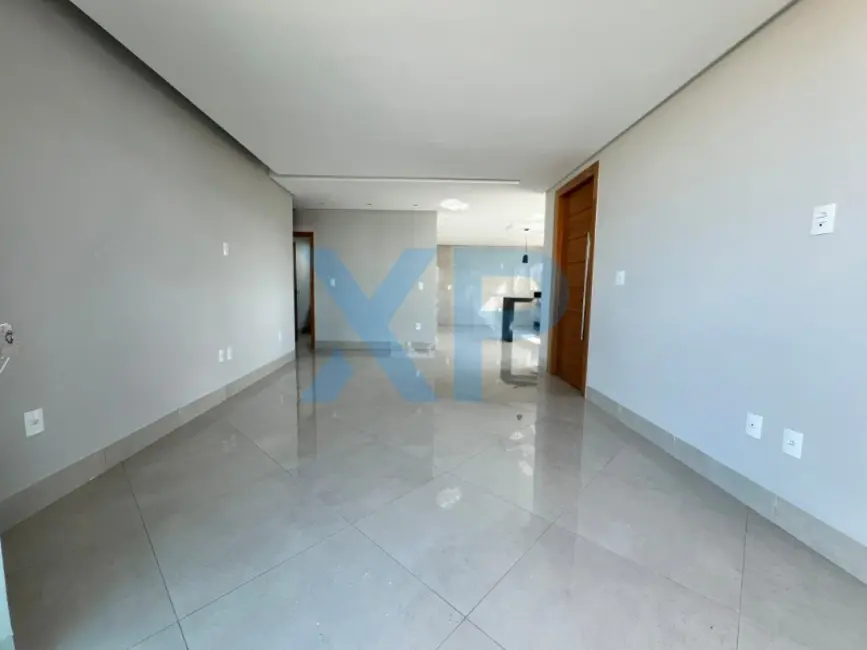 Foto 4 de Apartamento com 3 quartos à venda, 180m2 em Nações, Divinopolis - MG