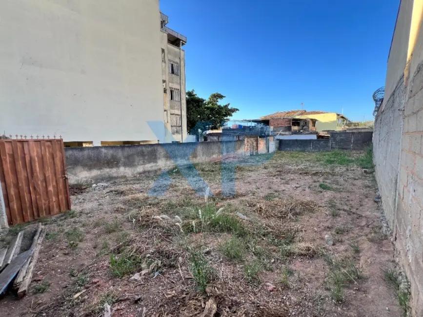 Foto 2 de Terreno / Lote à venda, 256m2 em Bom Pastor, Divinopolis - MG