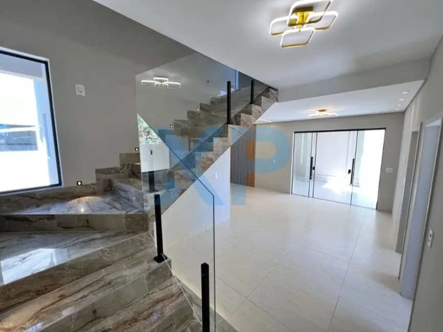 Foto 24 de Casa com 4 quartos à venda e para alugar, 240m2 em Belvedere, Divinopolis - MG