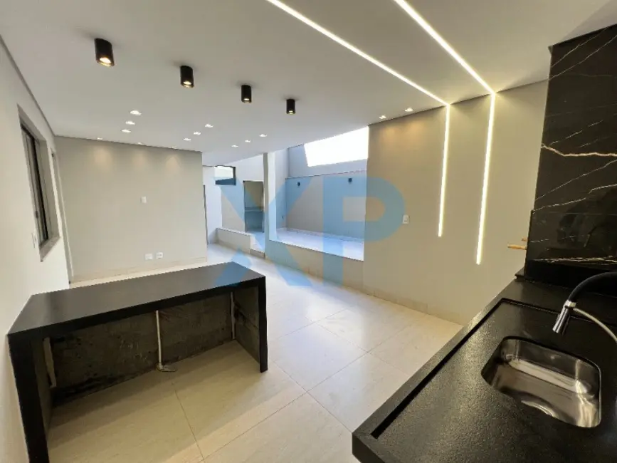 Foto 48 de Casa com 4 quartos à venda e para alugar, 240m2 em Belvedere, Divinopolis - MG