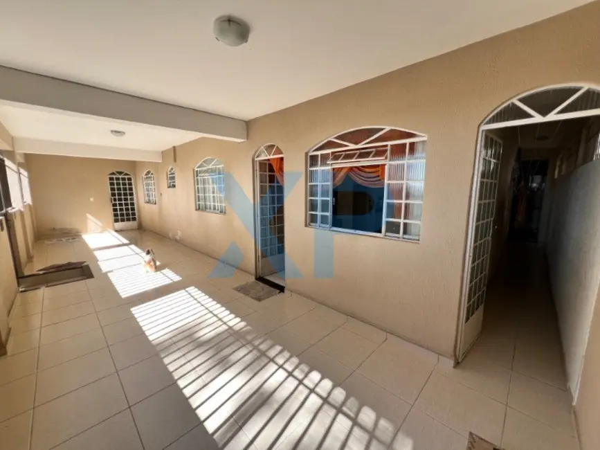 Foto 2 de Apartamento com 2 quartos à venda, 140m2 em Divinopolis - MG