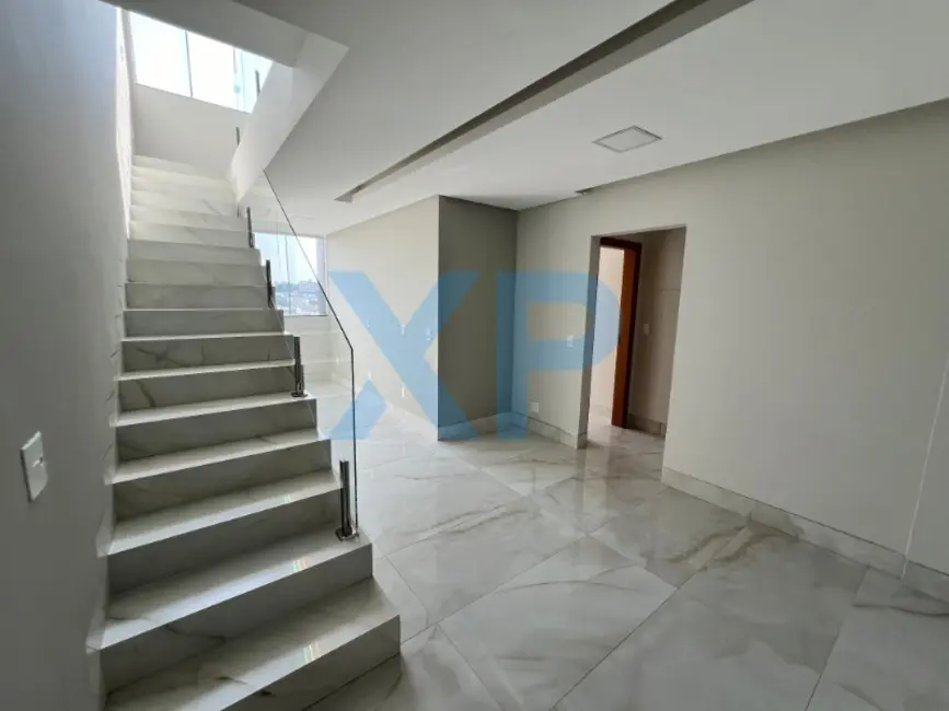 Apartamento com 3 quartos à venda, 260m2 em Manoel Valinhas, Divinopolis - MG - imagem 6 Foto 6 de Apartamento com 3 quartos à venda, 260m2 em Manoel Valinhas, Divinopolis - MG