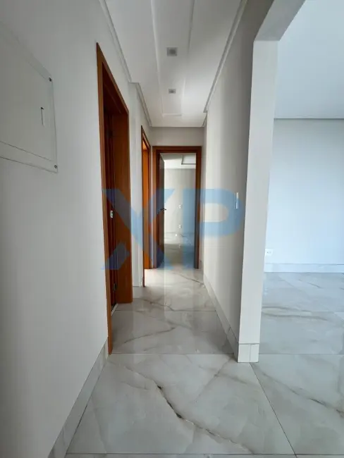 Apartamento com 3 quartos à venda, 260m2 em Manoel Valinhas, Divinopolis - MG - imagem 8 Foto 8 de Apartamento com 3 quartos à venda, 260m2 em Manoel Valinhas, Divinopolis - MG