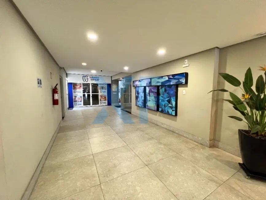 Loja à venda, 37m2 em Centro, Divinopolis - MG - imagem 6 Foto 6 de Loja à venda, 37m2 em Centro, Divinopolis - MG