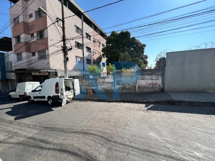 Terreno / Lote à venda, 360m2 em Porto Velho, Divinopolis - MG - imagem 4 Foto 4 de Terreno / Lote à venda, 360m2 em Porto Velho, Divinopolis - MG