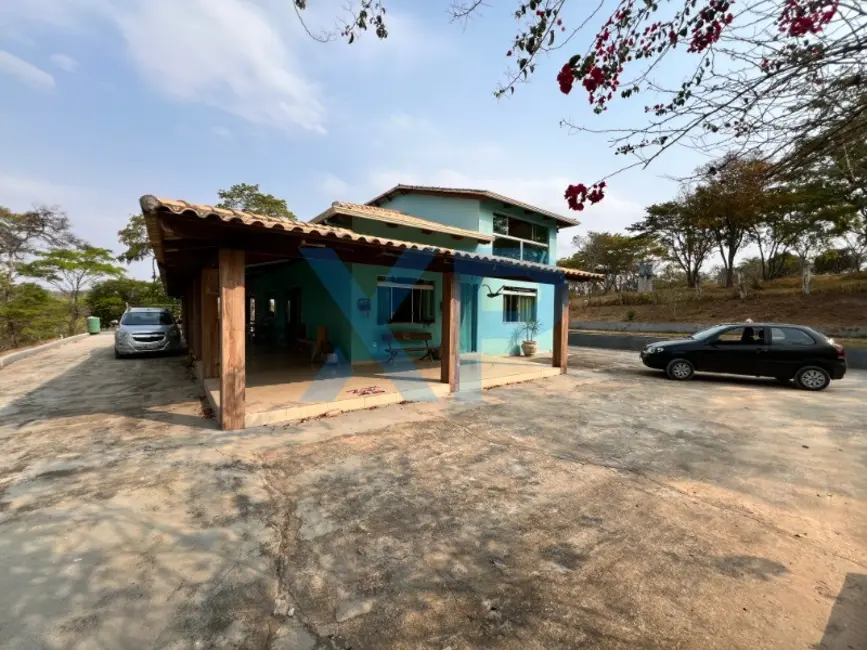 Fazenda / Haras com 5 quartos à venda, 300m2 em Área Rural de Divinópolis, Divinopolis - MG - imagem 7 Foto 7 de Fazenda / Haras com 5 quartos à venda, 300m2 em Área Rural de Divinópolis, Divinopolis - MG