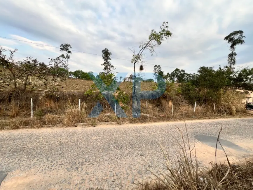 Terreno / Lote à venda, 3000m2 em Divinopolis - MG - imagem 4 Foto 4 de Terreno / Lote à venda, 3000m2 em Divinopolis - MG