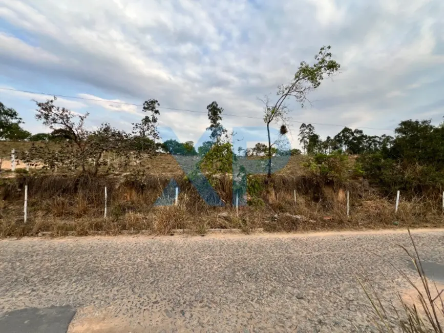 Foto 2 de Terreno / Lote à venda, 3000m2 em Divinopolis - MG