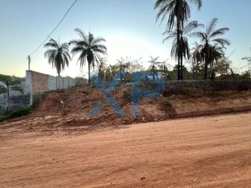 Foto 2 de Chácara à venda, 1000m2 em Área Rural de Divinópolis, Divinopolis - MG