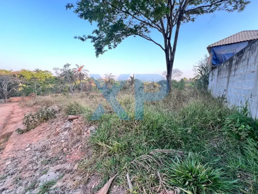 Chácara à venda, 990m2 em Área Rural de Divinópolis, Divinopolis - MG - imagem 5 Foto 5 de Chácara à venda, 990m2 em Área Rural de Divinópolis, Divinopolis - MG