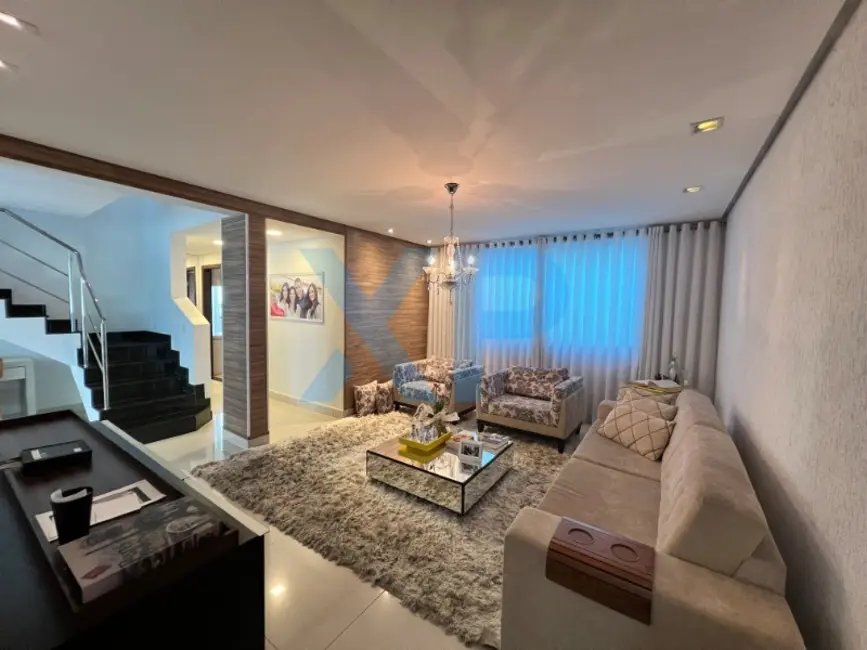 Apartamento com 4 quartos à venda, 260m2 em Santo Antônio, Divinopolis - MG - imagem 3 Foto 3 de Apartamento com 4 quartos à venda, 260m2 em Santo Antônio, Divinopolis - MG