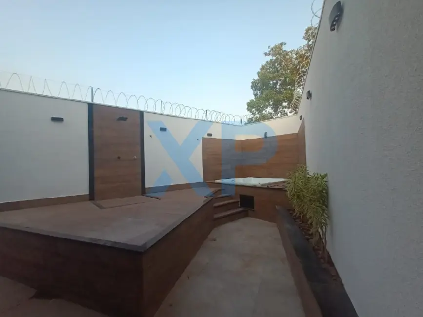 Foto 1 de Casa com 3 quartos à venda, 180m2 em Residencial Doutor Walchir Resende Costa, Divinopolis - MG