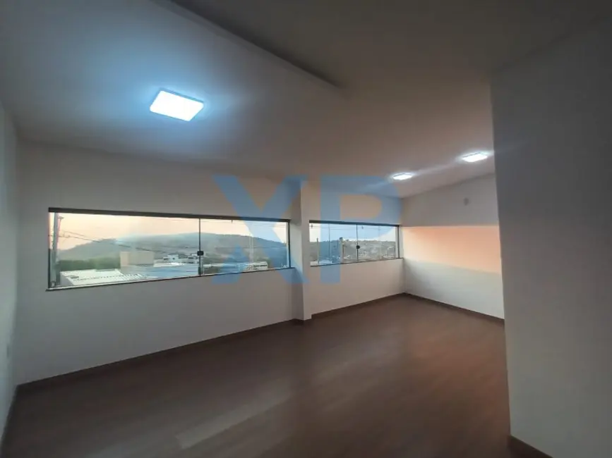 Casa com 3 quartos à venda, 180m2 em Residencial Doutor Walchir Resende Costa, Divinopolis - MG - imagem 8 Foto 8 de Casa com 3 quartos à venda, 180m2 em Residencial Doutor Walchir Resende Costa, Divinopolis - MG