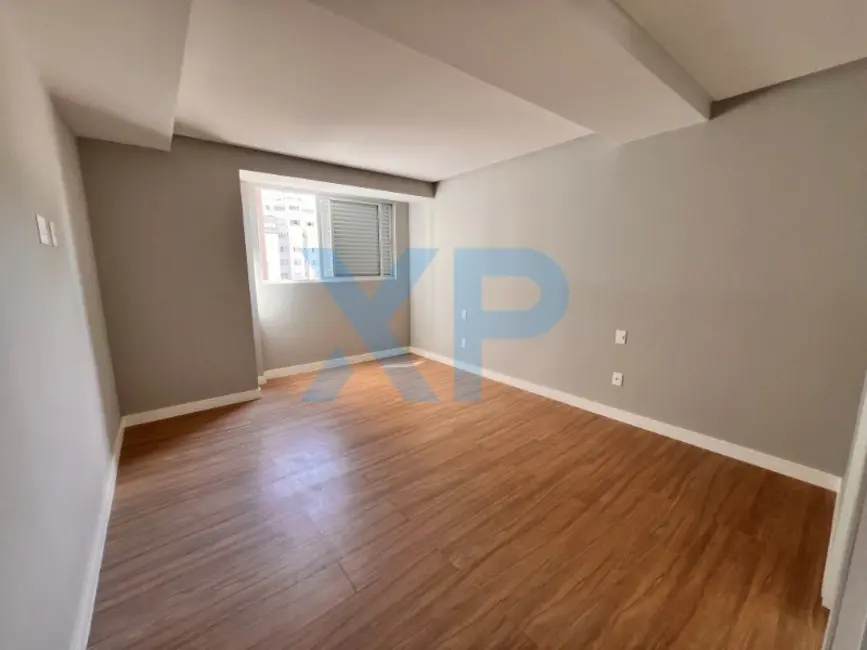 Foto 8 de Apartamento com 4 quartos à venda, 248m2 em Centro, Divinopolis - MG