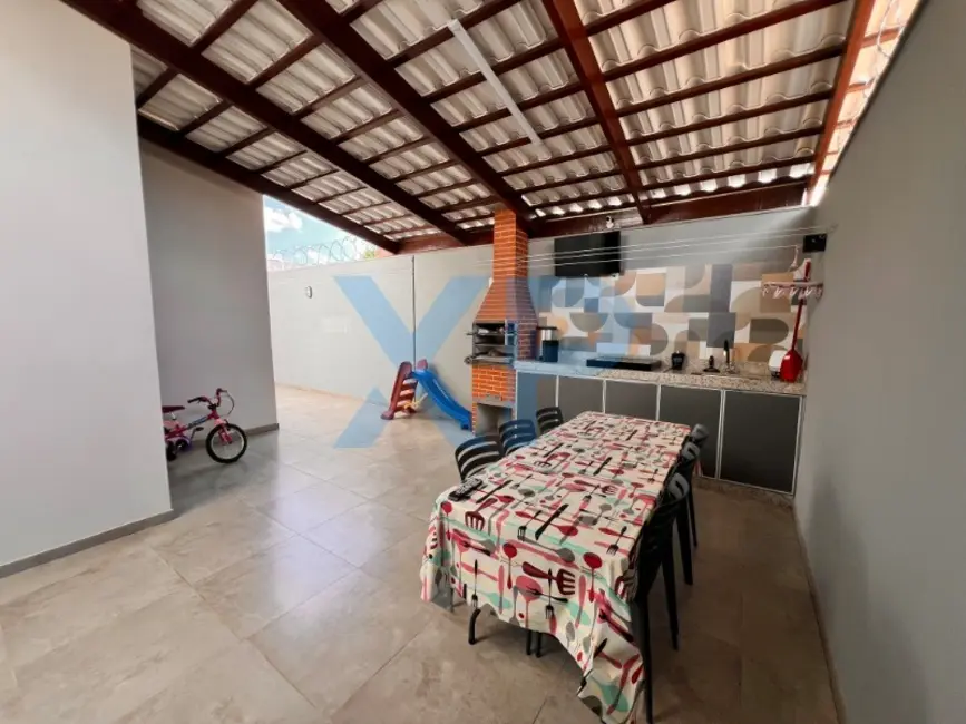 Foto 9 de Casa com 3 quartos à venda, 100m2 em Residencial Doutor Walchir Resende Costa, Divinopolis - MG