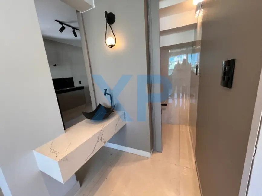 Apartamento com 3 quartos à venda, 190m2 em Centro, Divinopolis - MG - imagem 9 Foto 9 de Apartamento com 3 quartos à venda, 190m2 em Centro, Divinopolis - MG