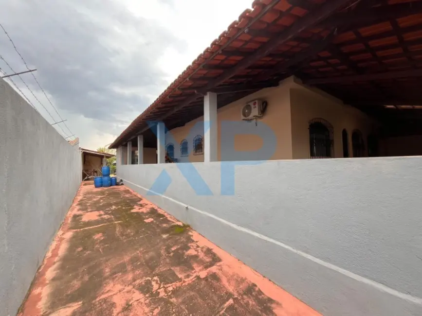Foto 6 de Casa com 4 quartos à venda, 195m2 em Halin Souki, Divinopolis - MG