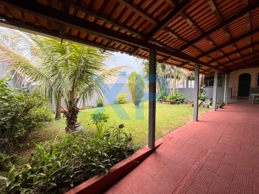 Foto 2 de Casa com 4 quartos à venda, 195m2 em Halin Souki, Divinopolis - MG