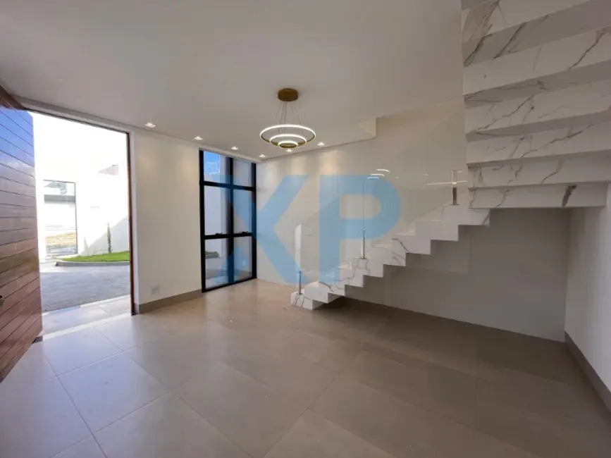 Foto 5 de Casa com 3 quartos à venda, 195m2 em Jardim Betânia, Divinopolis - MG