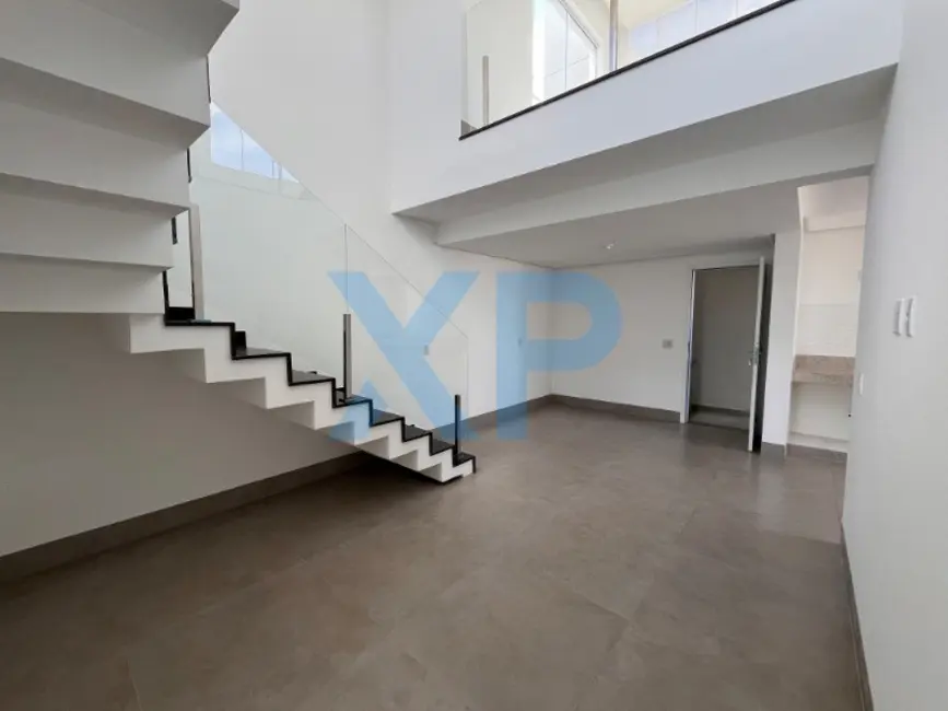 Apartamento com 3 quartos à venda, 195m2 em Manoel Valinhas, Divinopolis - MG - imagem 4 Foto 4 de Apartamento com 3 quartos à venda, 195m2 em Manoel Valinhas, Divinopolis - MG