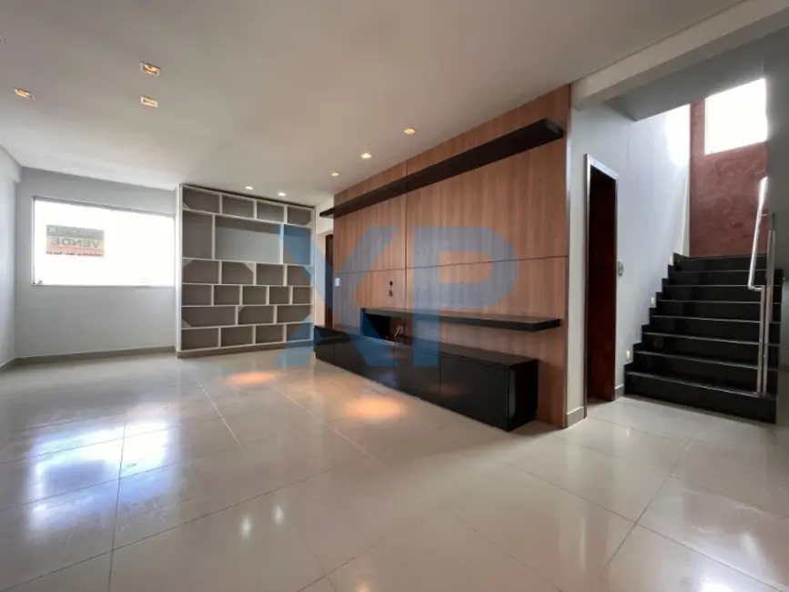 Foto 4 de Apartamento com 3 quartos à venda, 230m2 em Centro, Divinopolis - MG