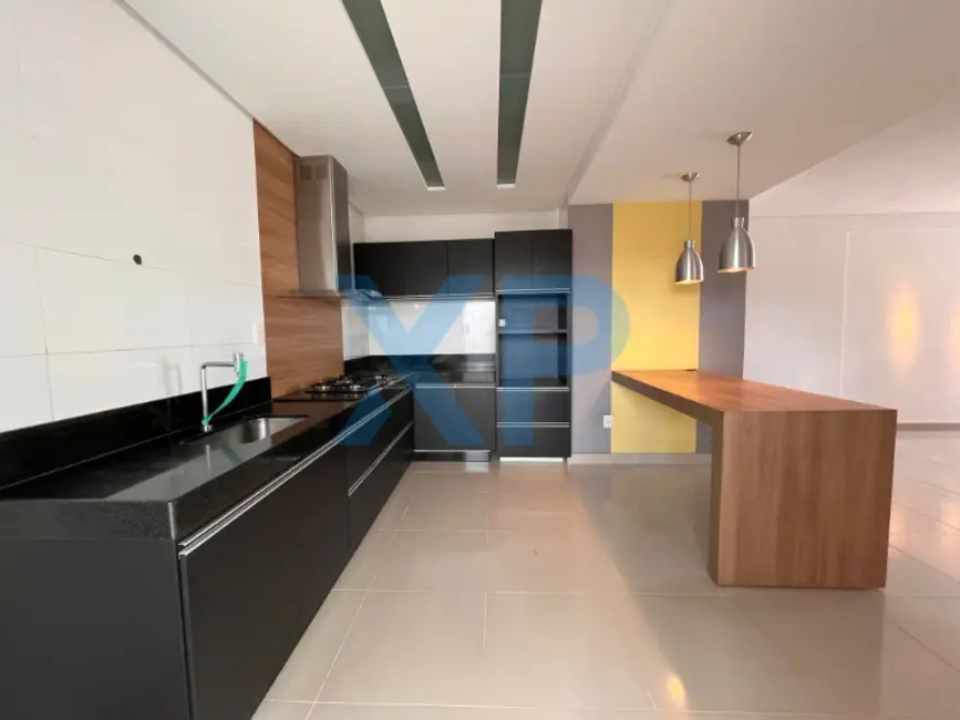 Foto 7 de Apartamento com 3 quartos à venda, 230m2 em Centro, Divinopolis - MG