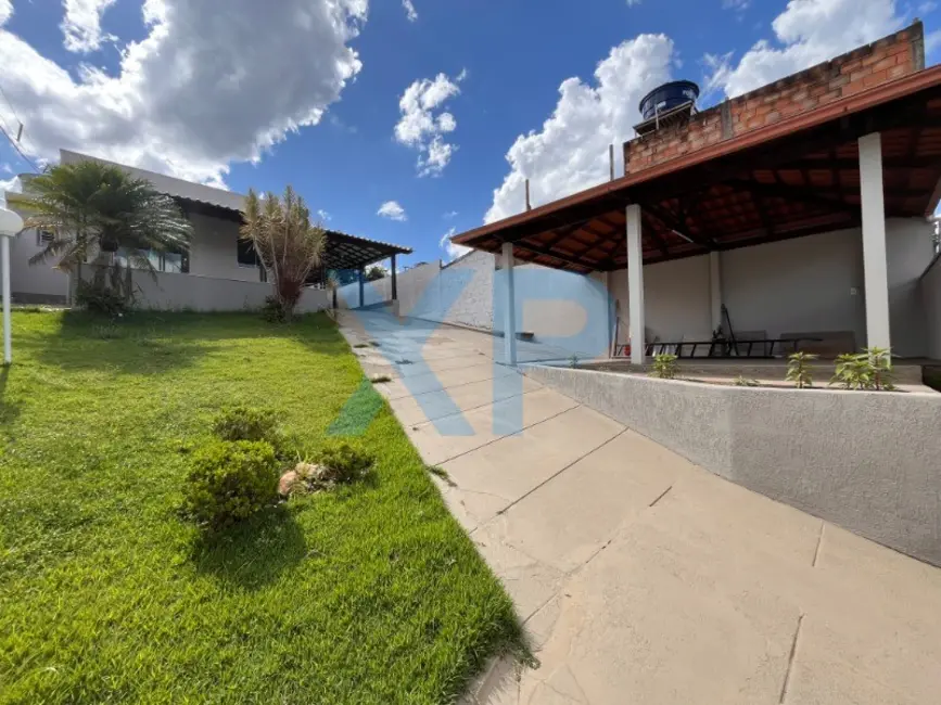 Foto 3 de Casa com 3 quartos à venda, 120m2 em Interlagos, Divinopolis - MG