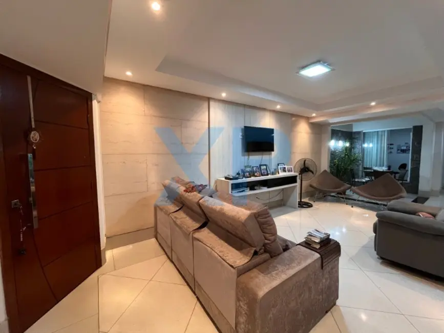 Foto 1 de Apartamento com 3 quartos à venda, 123m2 em Divinopolis - MG